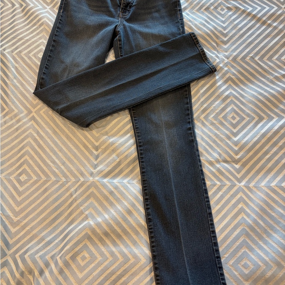 Vintage America Women's Black Straight Leg Jeans